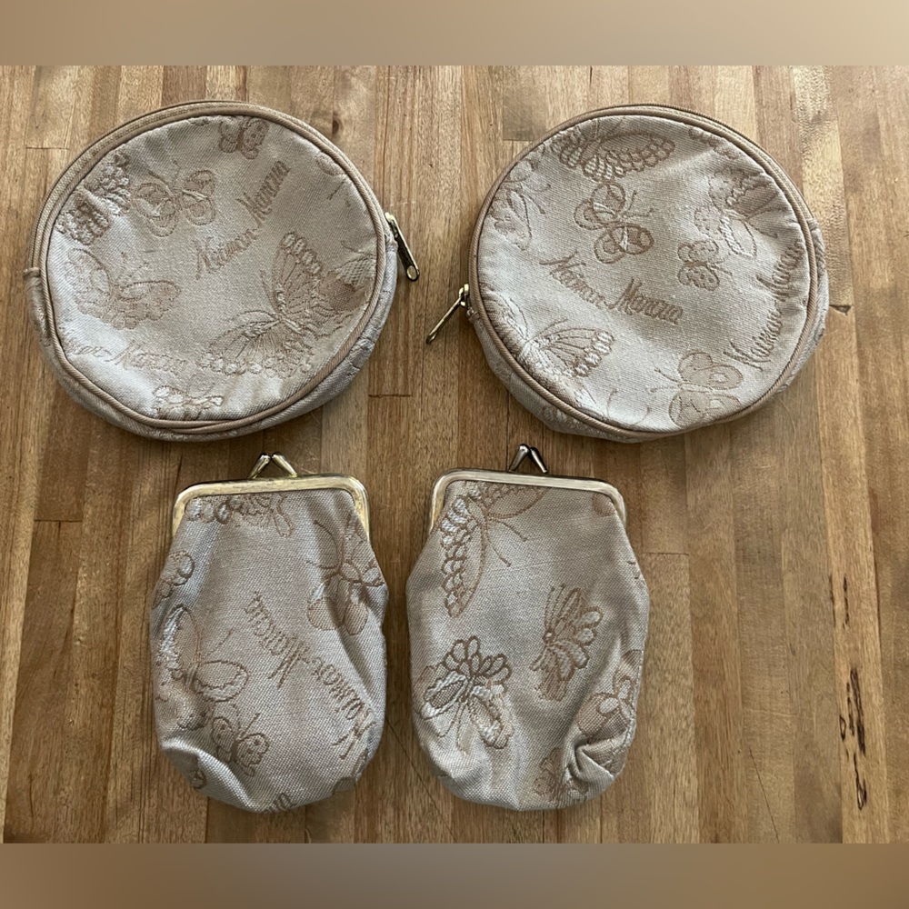 Neiman Marcus Vintage 5 Piece Makeup Bag Set - Picture 11 of 12